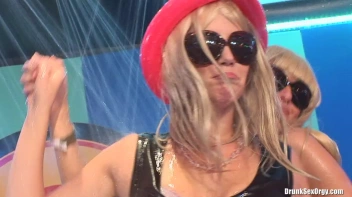 Bikini Beach Balls Part 4 - Cam 4 Screencap 80 on sinx.preview.netperv.com