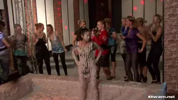 Slippin' and Slidin' Mud Satisfaction Screencap 3 on sinx.preview.netperv.com