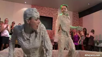 Eurobabes with Mud Rage Screencap 30 on sinx.preview.netperv.com