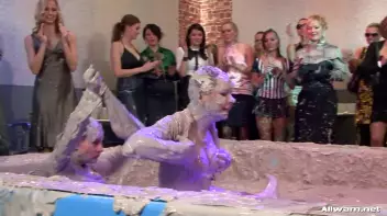 Eurobabes with Mud Rage Screencap 50 on sinx.preview.netperv.com