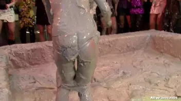 Eurobabes with Mud Rage Screencap 62 on sinx.preview.netperv.com