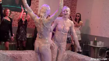 Eurobabes with Mud Rage Screencap 72 on sinx.preview.netperv.com