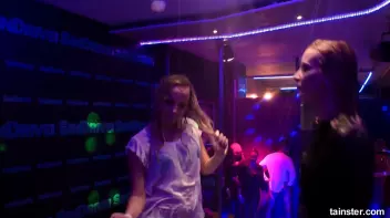 Fanatic Fuckfriends Part 4 - Shower Cam Screencap 7 on sinx.preview.netperv.com