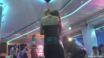 Winter WonderBang Part 4 - Cam 4 Screencap 94 on sinx.preview.netperv.com