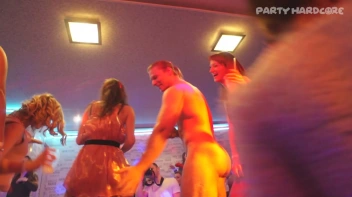 Party Hardcore Gone Crazy Vol. 25 Part 2 - Cam 3 Screencap 26 on sinx.preview.netperv.com
