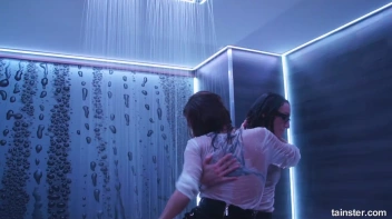 Wetlook Dancing Duos Done Right! Screencap 23 on sinx.preview.netperv.com