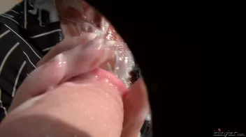 Enza Back In Cum Splashing Action! Screencap 46 on sinx.preview.netperv.com