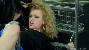 Fist That Orgasmatic Piece Of Meat! Screencap 30 on sinx.preview.netperv.com