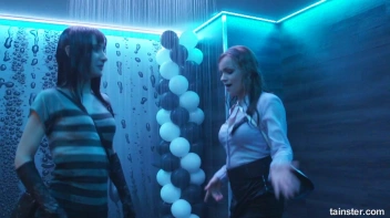 Wet And Working It!  Cuties Shake It Up! Screencap 83 on sinx.preview.netperv.com