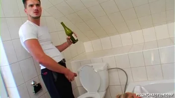 Juicy Wet Snatch Gets Even Wetter! Screencap 2 on sinx.preview.netperv.com