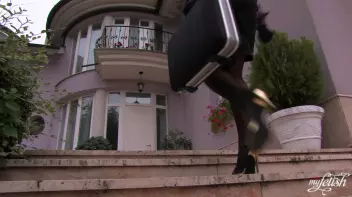 Smooth as Silk, Soft as Satin Screencap 1 on sinx.preview.netperv.com