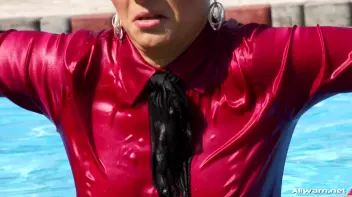 Jealousy Drenched The Fashion Show Screencap 92 on sinx.preview.netperv.com