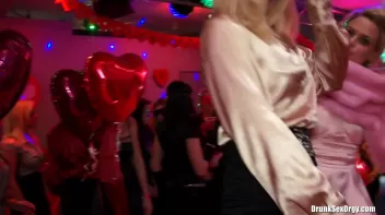 Valentine's Day Vaginas Part 1 - Cam 4 Screencap 3 on sinx.preview.netperv.com