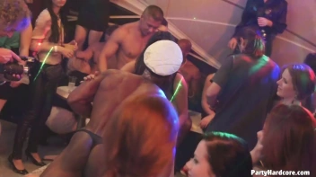 Party Hardcore Gone Crazy Vol. 31 Part 4 - Cam 2 Screencap 7 on sinx.preview.netperv.com