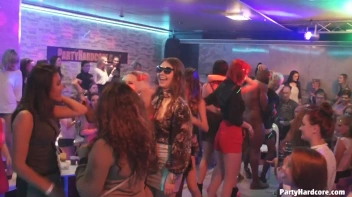 Party Hardcore Gone Crazy Vol. 31 Part 4 - Cam 2 Screencap 76 on sinx.preview.netperv.com