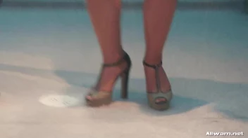 Wet 'n Wild Screencap 4 on sinx.preview.netperv.com