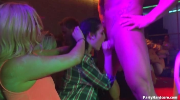 Party Hardcore Gone Crazy Vol. 40 Single Cut: Part 4 - Main Edit Screencap 56 on sinx.preview.netperv.com