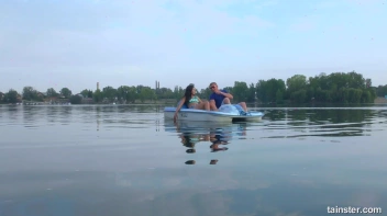 Boats And Hoes, Girl Blows Him Good On The Boat Screencap 3 on sinx.preview.netperv.com