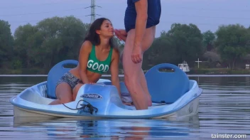 Boats And Hoes, Girl Blows Him Good On The Boat Screencap 31 on sinx.preview.netperv.com