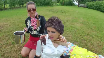 Messing Up A Perfectly Good Picnic Screencap 63 on sinx.preview.netperv.com