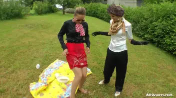 Messing Up A Perfectly Good Picnic Screencap 24 on sinx.preview.netperv.com