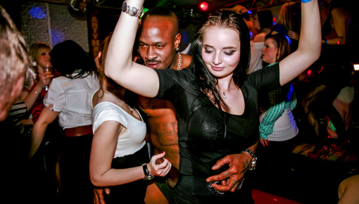 Latest deal - Party Hardcore Vol. 71 Part 3 - Cam 4