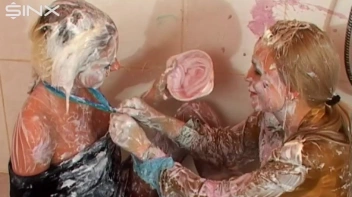 Wet and Messy Blondes Get Doused In Paint Screencap 47 on sinx.preview.netperv.com
