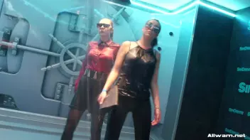 Bring The Rain And They Bring The Game Screencap 33 on sinx.preview.netperv.com