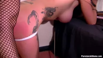 Brits Can Be Bitches, Too Screencap 70 on sinx.preview.netperv.com