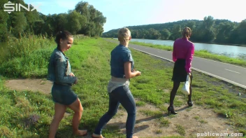 Catfighting Cuties Getting Wet And Messy Screencap 46 on sinx.preview.netperv.com