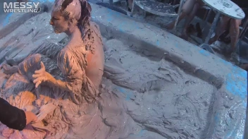 Muddy Wrestling: Bride Battle Screencap 34 on sinx.preview.netperv.com