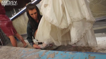 Muddy Wrestling: Bride Battle Screencap 5 on sinx.preview.netperv.com