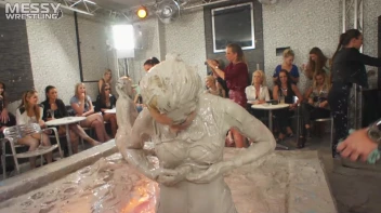 Muddy Wrestling: Bride Battle Screencap 70 on sinx.preview.netperv.com