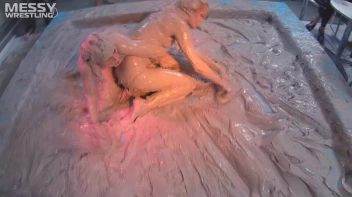 Muddy Wrestling: Bride Battle Screencap 74 on sinx.preview.netperv.com