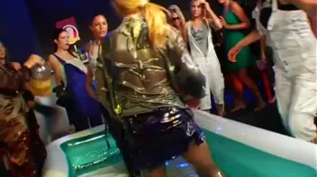 Aggressive, Sexy Babes Sling Oil Screencap 9 on sinx.preview.netperv.com