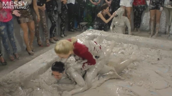 Muddy Wrestling: Shiny Tag-Teamers Tear It Up In The Mud! Screencap 27 on sinx.preview.netperv.com