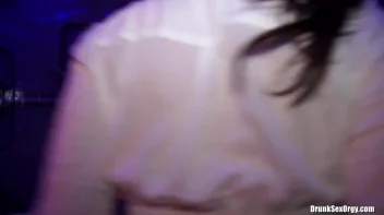 International Summer Lovin' Part 5 - Shower Cam Screencap 78 on sinx.preview.netperv.com