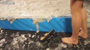 Messy Wrestling: Casual Splat and Catfight To Get To Those Huge Titties! Screencap 3 on sinx.preview.netperv.com