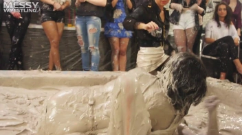 Messy Wrestling: Casual Splat and Catfight To Get To Those Huge Titties! Screencap 67 on sinx.preview.netperv.com