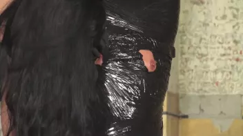 In Folie fixiert und die Nippelgefoltert mit Nadeln Screencap 24 on sinx.preview.netperv.com