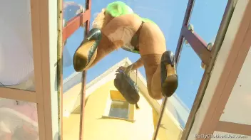 An Angel Appears Overhead Screencap 11 on sinx.preview.netperv.com