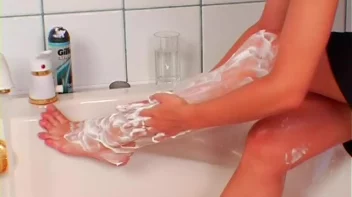 Shaving Taken a Bit Too Far Screencap 37 on sinx.preview.netperv.com