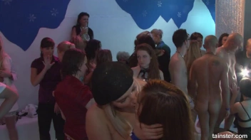 Winter WonderBang Part 4 - Cam 3 Screencap 81 on sinx.preview.netperv.com