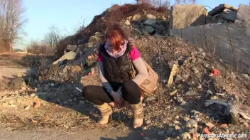 Roadside Piss and Pussy Play Screencap 41 on sinx.preview.netperv.com