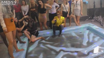 Messy Wrestling: Oil 'Em Up And Watch The Slimy Show X2!! 2 Audience Fights!!! Screencap 30 on sinx.preview.netperv.com