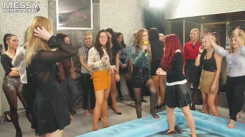 Messy Wrestling: Oil 'Em Up And Watch The Slimy Show X2!! 2 Audience Fights!!! Screencap 7 on sinx.preview.netperv.com