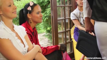 How To Be A Proper Woman P1 Cam 2 Screencap 40 on sinx.preview.netperv.com