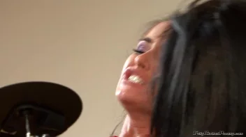 Nessa And The Pissettes Screencap 79 on sinx.preview.netperv.com