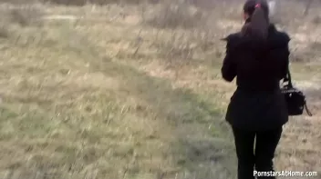 Secret Blowjob Spot Screencap 90 on sinx.preview.netperv.com