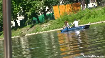 Blowjob Cruisin' Through The City Screencap 76 on sinx.preview.netperv.com